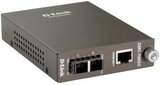 D-Link DMC-700SC 1000BaseT to 1000BaseSX (SC) Multimode Media Converter 